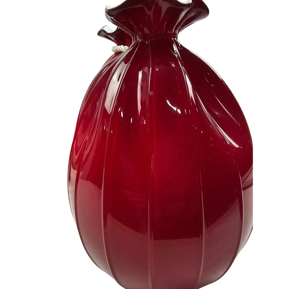 Vtg Pilgrim Glass Red Cased Glass Ribbed Sack Vase Ruffled Handkerchief Rim